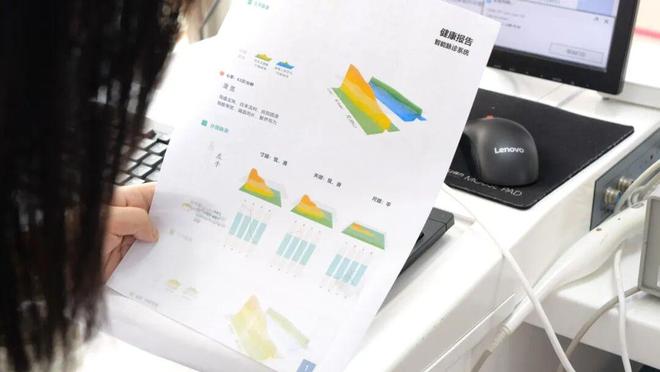 八段錦現(xiàn)場教學、AI把脈……這場中醫(yī)集市你逛了嗎？(圖4)