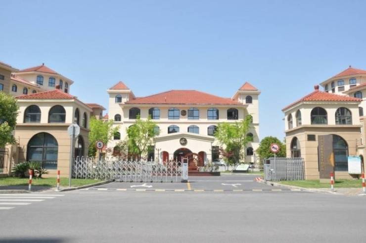 2025上海浦東新區(qū)認(rèn)知障礙養(yǎng)老院：環(huán)境美活動(dòng)多懂老敬老排名指南速藏選對(duì)晚年歸宿(圖2)